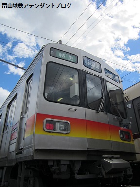 オールステンレス車両_a0243562_12255590.jpg