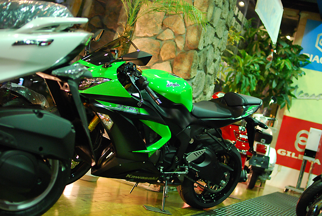Ninja ZX-6R 入荷しました! : SCSブログ Ninja ZX-6R 入荷しました! : SCSブログ