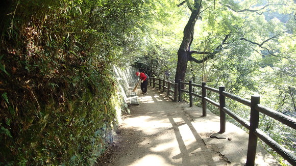e0024081_16352476.jpg