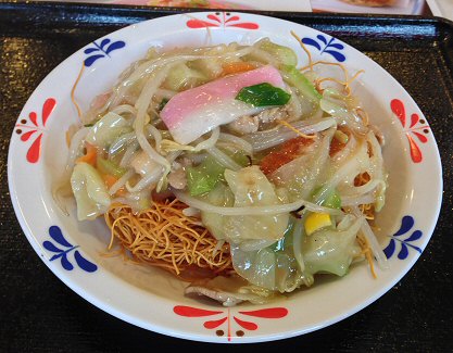 「長崎ちゃんぽんリンガーハット」の「餃子」「皿うどん」「チャーハン」を食べた♪_c0014187_2128153.jpg