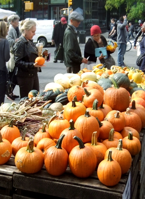 ハロウィン前のニューヨークの街角から_b0007805_21443997.jpg