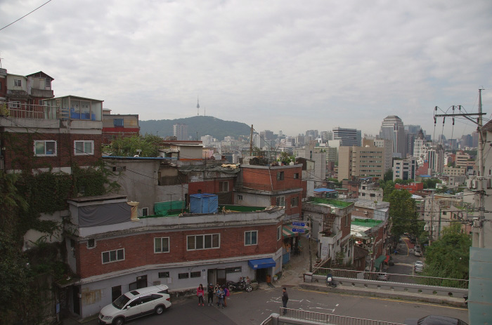  ２０１３年韓国の旅 その１１ ＜３日目＞ ソウルで一番好きな 恵化（ヘファ）_b0307132_22394190.jpg