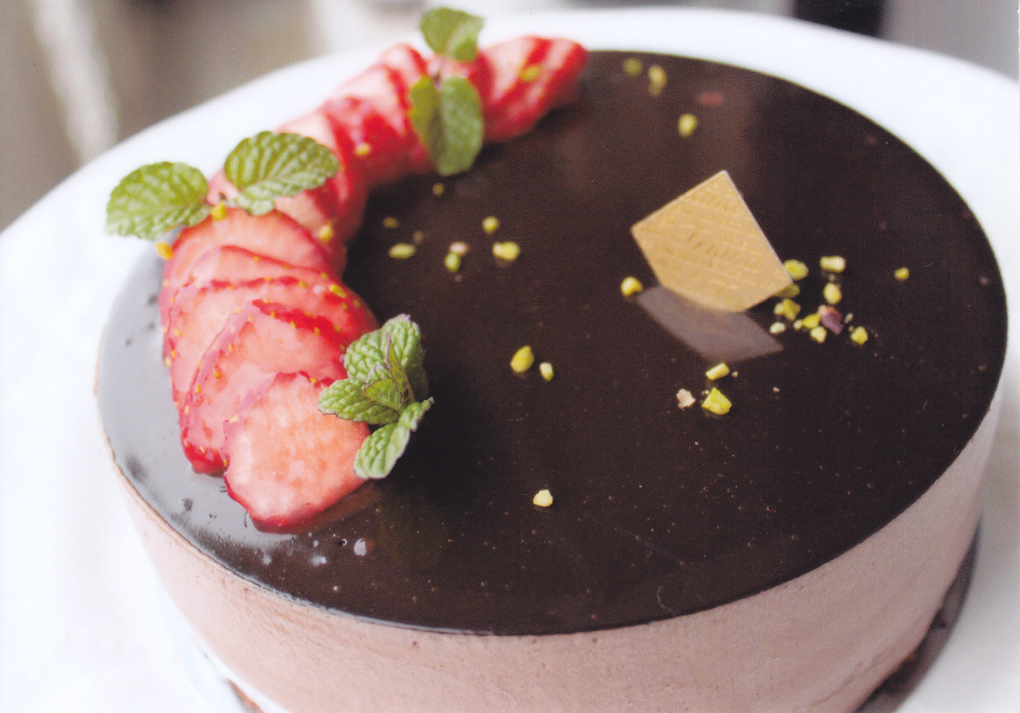 苺チョコムースケーキ 幸せなトカゲ おもにケーキをつくってます