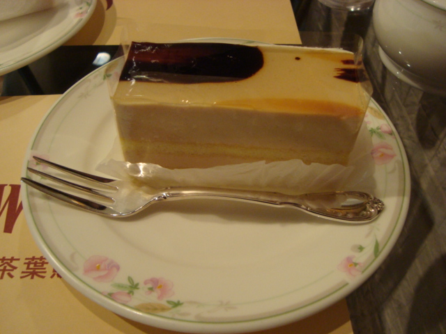吉祥寺「TEA ROOM Narrow K\'s」へ行く。_f0232060_13311480.jpg