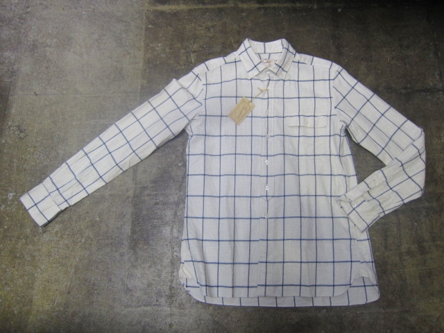 好評のSound Man より・・・合わせ易く上品なWHITE CHECK NELL シャツ!♪!_d0152280_2025664.jpg