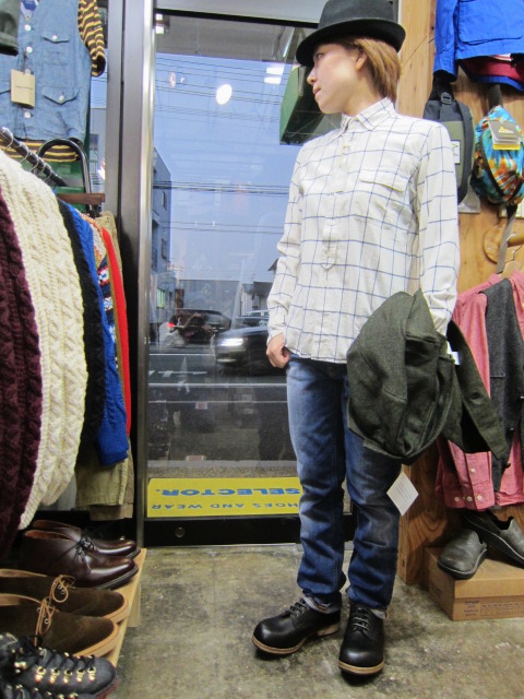 好評のSound Man より・・・合わせ易く上品なWHITE CHECK NELL シャツ!♪!_d0152280_20273294.jpg