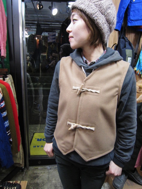 好評のSound Man より・・・合わせ易く上品なWHITE CHECK NELL シャツ!♪!_d0152280_2031317.jpg