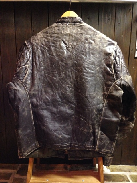 神戸店10/30(水)オマハヴィンテージ入荷! 30\'sLEVI\'S GoatSkin LeatherJKT!! (T.W.神戸店) _c0078587_22542147.jpg