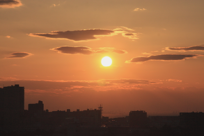 レンズ雲　（高積雲）_b0268615_7593173.jpg