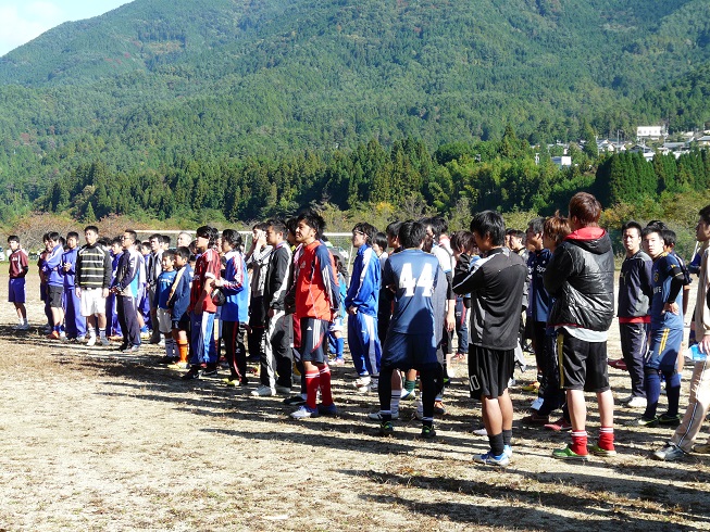 フットサル大会に参加_d0010630_2255311.jpg