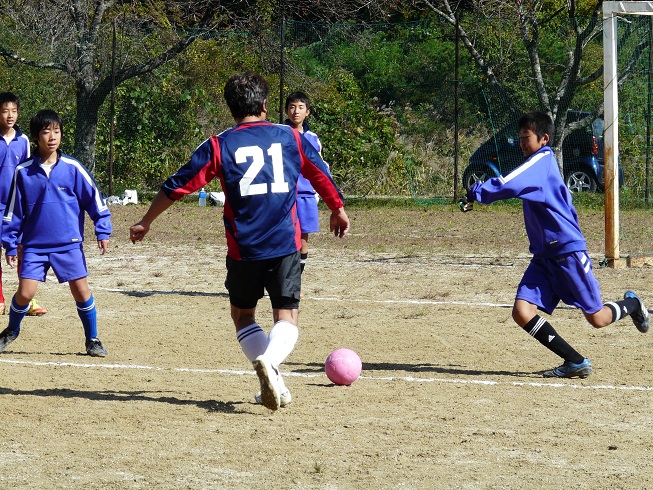 フットサル大会に参加_d0010630_2303637.jpg