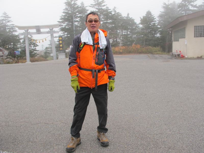 フォレスターDITで御嶽山に登る!_f0076731_2214496.jpg