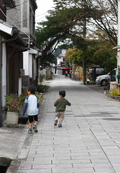 ひたまぶしと日田杉の下駄_f0245967_14501862.jpg