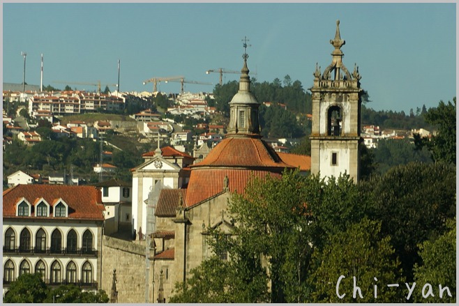 ポルトガルの旅 ー ポルト Porto から　コインブラ Coimbra へ_e0219011_17415925.jpg