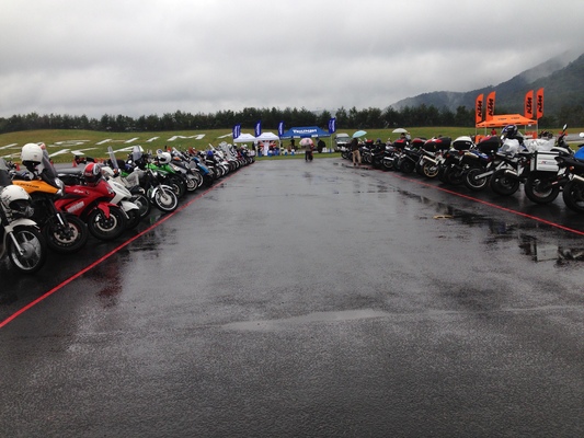 ライダーズPIT in ふくしまスカイパーク 2013_c0261447_2113135.jpg