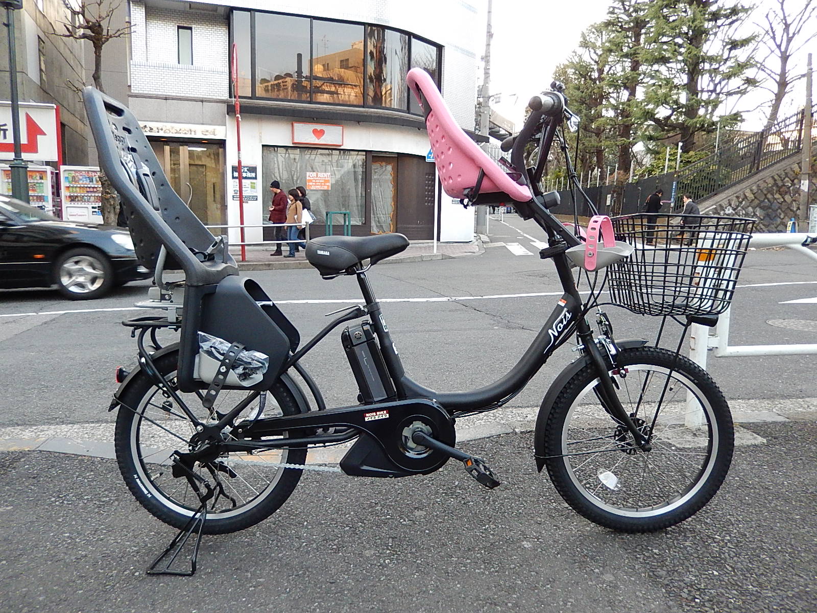 FLAME bikeにあります。　YAMAHA PAS Babby　＋　NOiSアシスト_e0188759_16292416.jpg