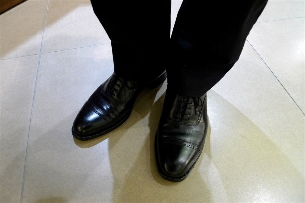 銀座工房スタッフの足元_d0166598_19393241.jpg