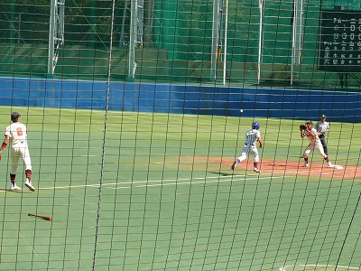 立正大対日本大 10月8日 東都大学野球2部_b0166128_14133186.jpg