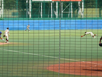 立正大対日本大 10月8日 東都大学野球2部_b0166128_14141023.jpg