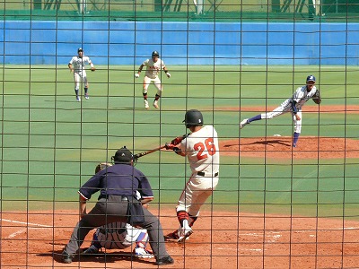 立正大対日本大 10月8日 東都大学野球2部_b0166128_1464923.jpg