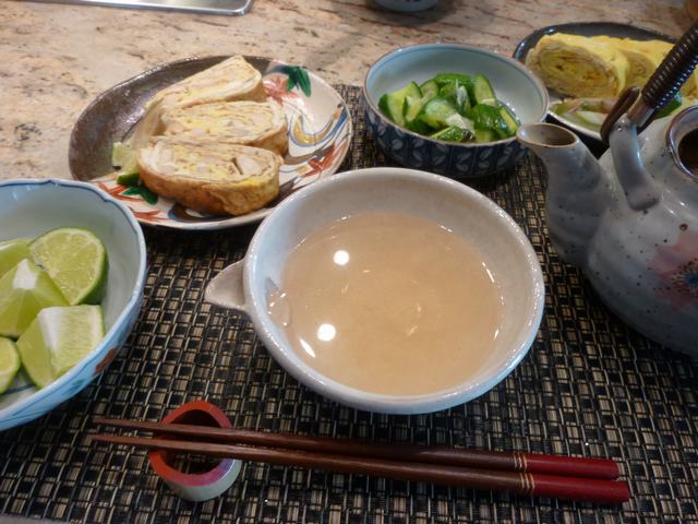 松茸土瓶蒸し、松茸ご飯、松茸出し巻き、_a0170045_010379.jpg