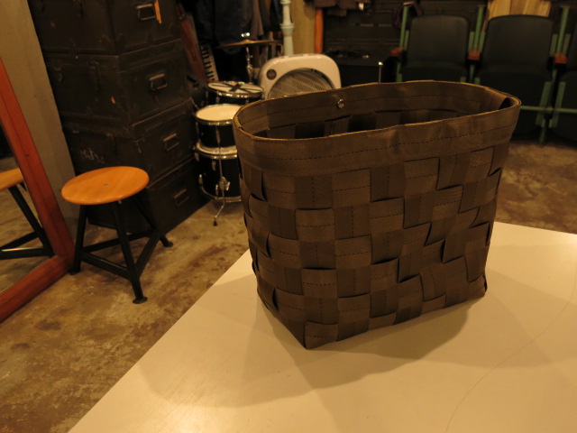 \"TheThreeRobbers BY SAMMLER ECO GARMENTS PLAN WEBBING BAG NYLON\"ってこんなこと。_c0140560_13413955.jpg