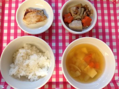 10月29日の給食_c0293682_8183466.jpg