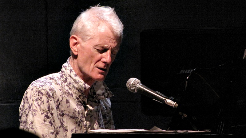 Peter Hammill 公演　- 9月ライヴ写真_e0081206_13441724.jpg