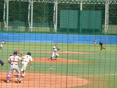 立正大対日本大 10月8日 東都大学野球2部_b0166128_1332174.jpg