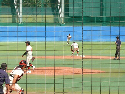 立正大対日本大 10月8日 東都大学野球2部_b0166128_13354494.jpg