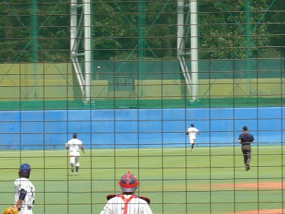 立正大対日本大 10月8日 東都大学野球2部_b0166128_13441681.jpg
