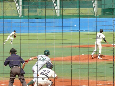 東農大対東洋大 10月8日 東都大学野球2部_b0166128_13575061.jpg