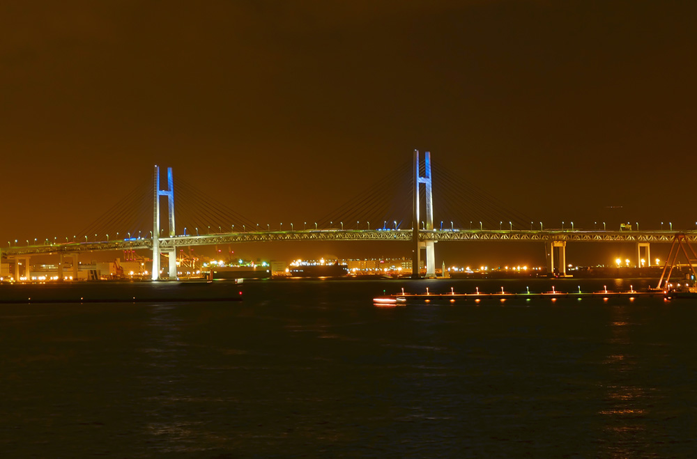 横浜夜景の続き　　　　　　　　　　　　　　　　　　　　　　　　　　　　　　　　　　　_a0146658_12305174.jpg