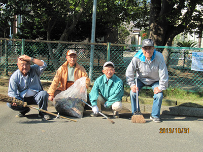 茅ヶ崎浜之郷ＴＢＳ団地三角公園周辺清掃_c0220597_10571294.jpg