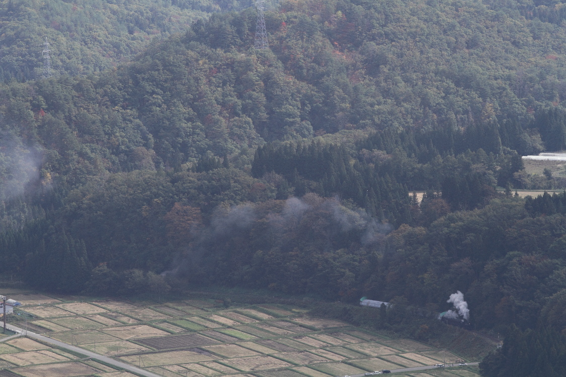 白煙を引き連れて - 2013年秋・只見試運転 - _b0190710_22241498.jpg