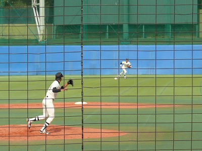 東農大対東洋大 10月8日 東都大学野球2部_b0166128_11181494.jpg