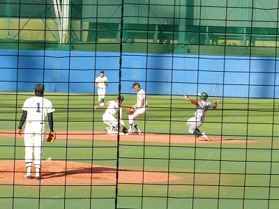 東農大対東洋大 10月8日 東都大学野球2部_b0166128_1251542.jpg