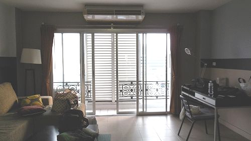 f0039933_0391236.jpg