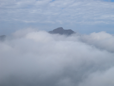 祖母山系の山旅（一泊二日）＆池の原の紅葉に感動！_e0272335_20385380.jpg