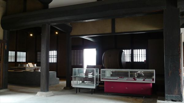 中村与一右衛門萬邸 (現 もりぐち歴史館 旧中村家住宅)_f0139570_134922100.jpg
