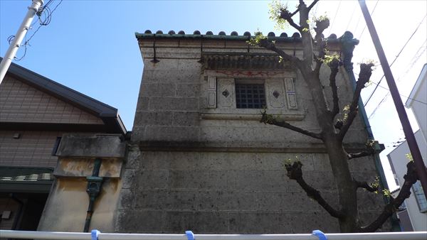 中村与一右衛門萬邸 (現 もりぐち歴史館 旧中村家住宅)_f0139570_1545726.jpg