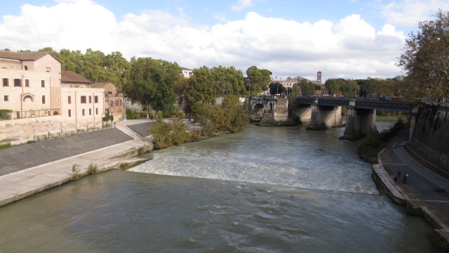 e0212073_22123783.jpg