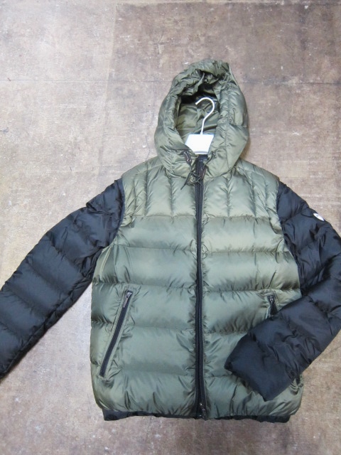 DOWNコーナー完成★ add、DUVETICA、MONCLER、Crescent Down、etc.._d0152280_162453.jpg