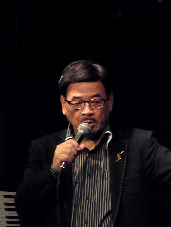 e0083517_23693.jpg