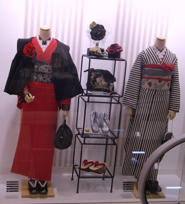 新宿マルイアネックス6Fエスカレーター前に豆千代モダン登場☆_e0167832_1333513.jpg