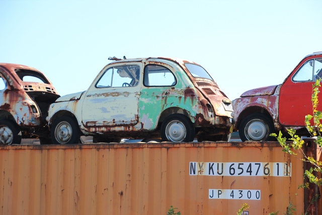 廃車のある風景 2013-11-3_e0251895_21582759.jpg