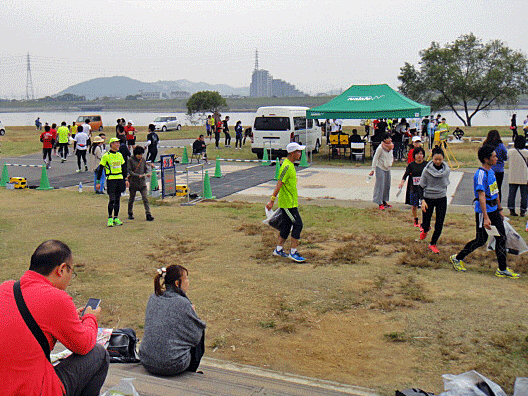 b0108100_1234489.gif