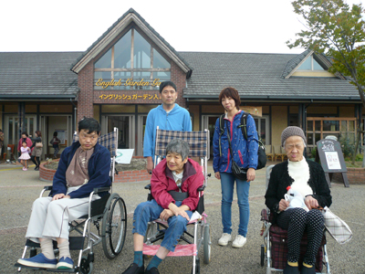 ベルファームへ外出！_a0154110_1643161.jpg