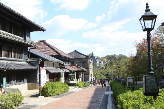 ごちそうさんロケ地 明治村 写心の花道