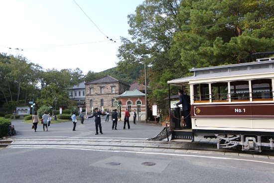 ごちそうさんロケ地 明治村 写心の花道